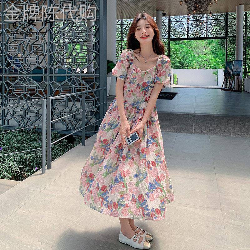 法式碎花洋装女夏季2026新款时尚甜美气质温柔风超好看度假裙子