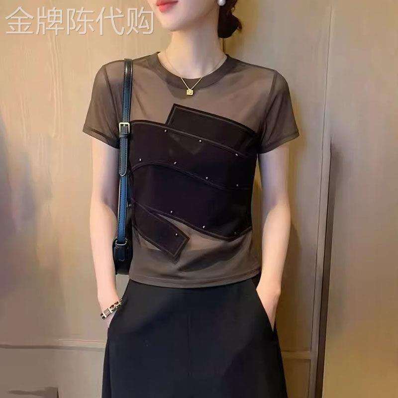 棕色短袖T恤女士夏季2026欧货时尚高级感减龄设计感宽松显瘦上衣