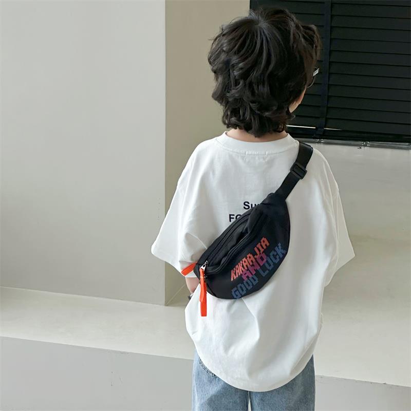 英国Next Kiss儿童胸包新款男孩帅气斜挎包时尚女童宝宝运动腰包