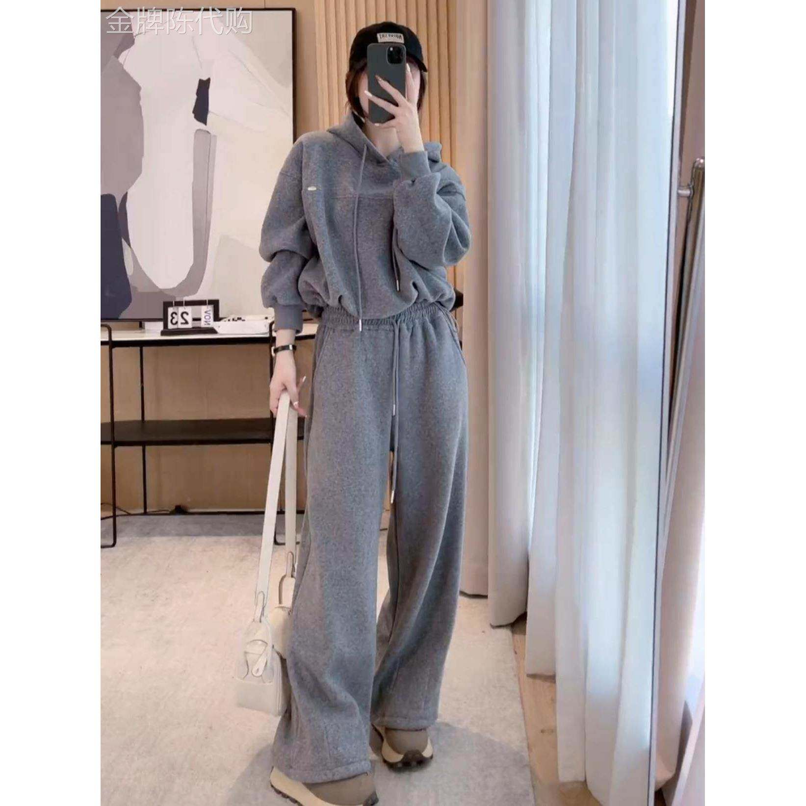 欧洲站时尚休闲运动加绒卫衣套装女秋冬2025年连帽外套卫裤两件套