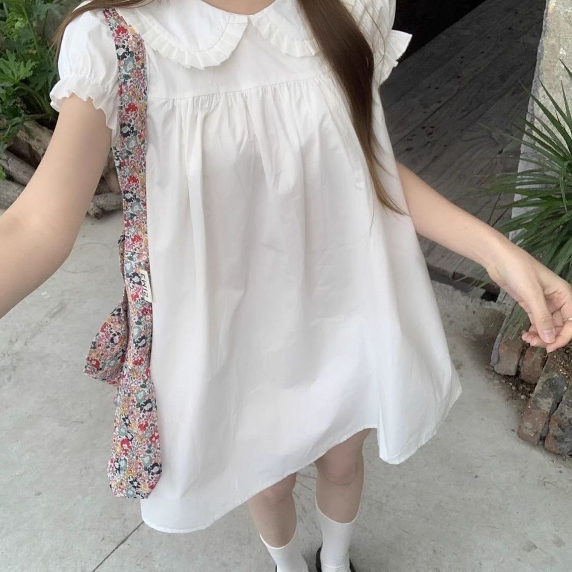 娃娃领白色A字连衣裙女夏
