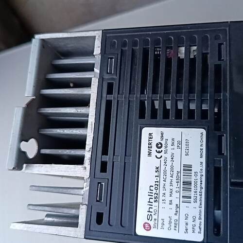 SS2-021-1.5K 士林变频器 1.5KW 单相220V 调速器议价维修