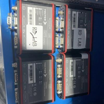 VN1630A Vector CAN/LIN接口卡 工业通讯测试工具议价维修