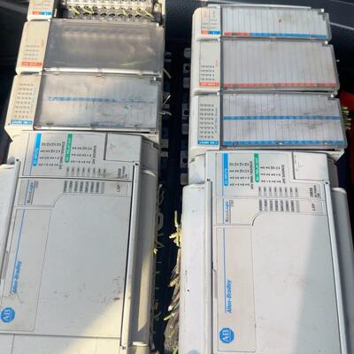 28BXB MicroLogix1500 AB PLC 工控可编程控制器议价维修