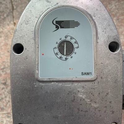 SAM1P-03/2 SKA40 施能SINON电动执行器 图片实拍邮议价维修