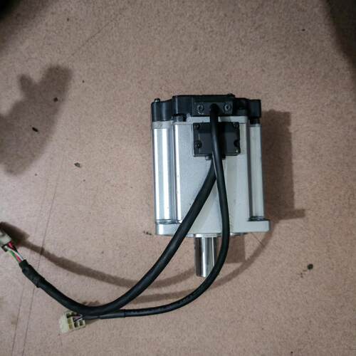 MHMF082L1U2M 伺服电机 松下A6 750w 工控自动化设备配件议价维修