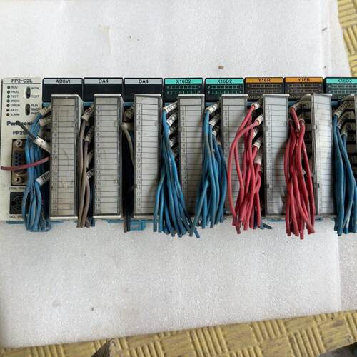 PSA2 FP2-C2L AD8VI DA4 X16D2 Y16R MCU 松下PLC议价维修
