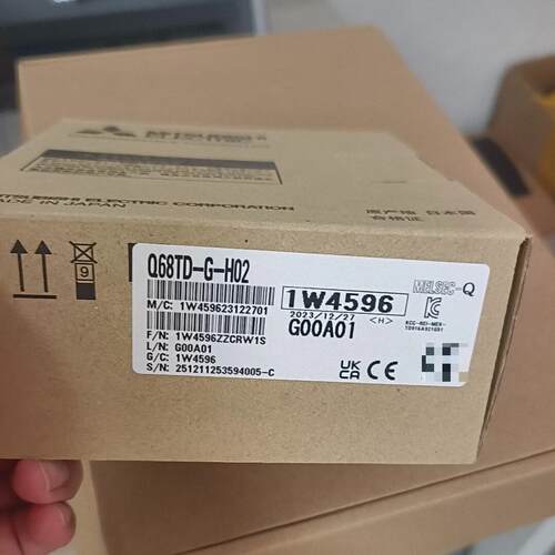 Q68TD-G-H02 热电偶输入单元 工业自动化PLC模块 包邮议价维修
