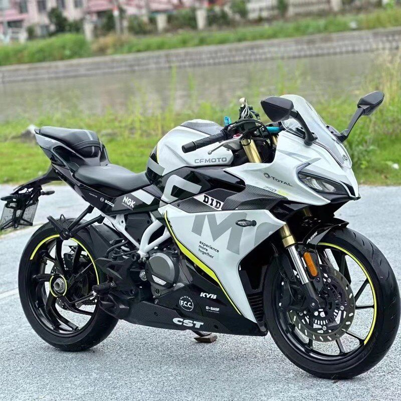 速发春风250SR跑车450SR摩缸水冷双托车K25c车街公路赛趴赛重机车