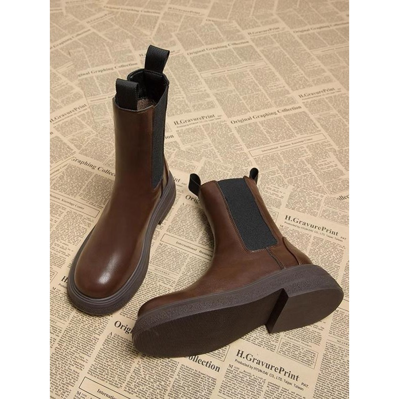 香港覆古真皮切尔西女式秋冬靴2025新款时尚百搭英伦风格短靴烟囱