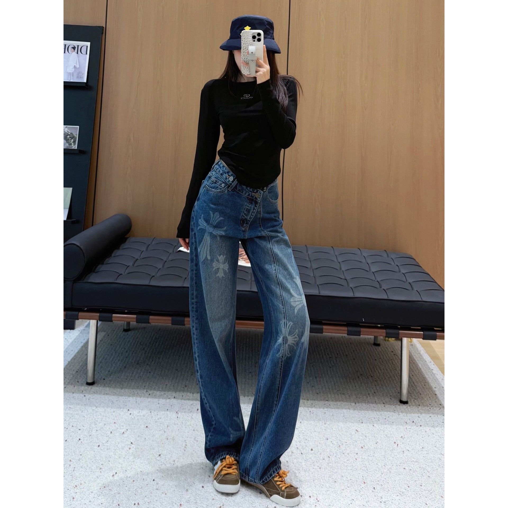 Anran kiss高级感不规则弯刀阔腿牛仔裤女25早秋新款高腰显瘦长裤