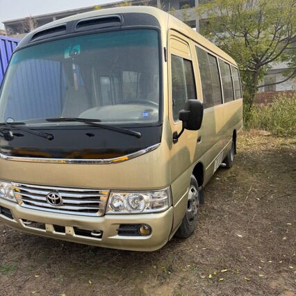 贸易  20人客考斯特 舒适驾驶室   自动门有许可证5 5座宇通客车