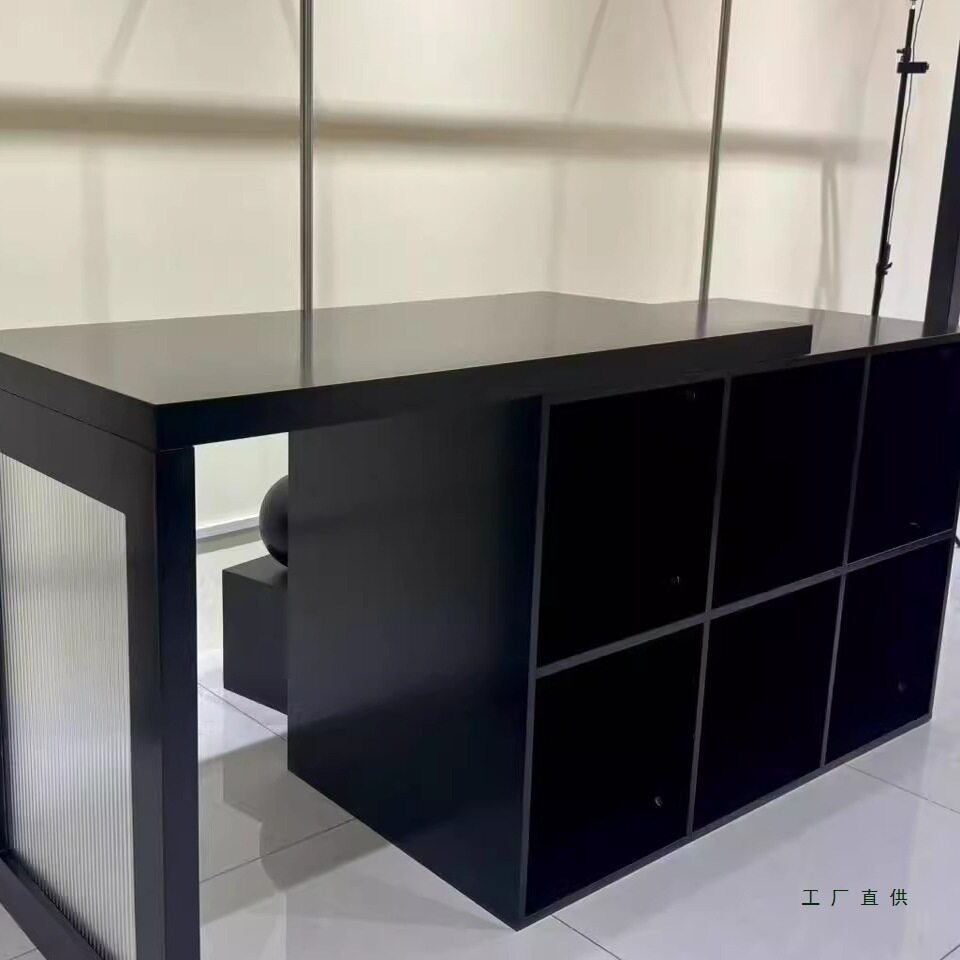服装店中岛黑色可伸缩展示台