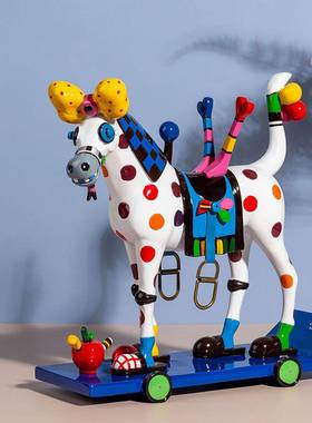 潮流手绘艺术牛马树脂摆件珠厅宝店橱窗装饰公酒柜办室客乔FA0219