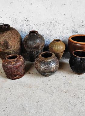 怀旧80年代农村老式水缸四耳坛子酒坛各式陶罐复古装饰展示老物件