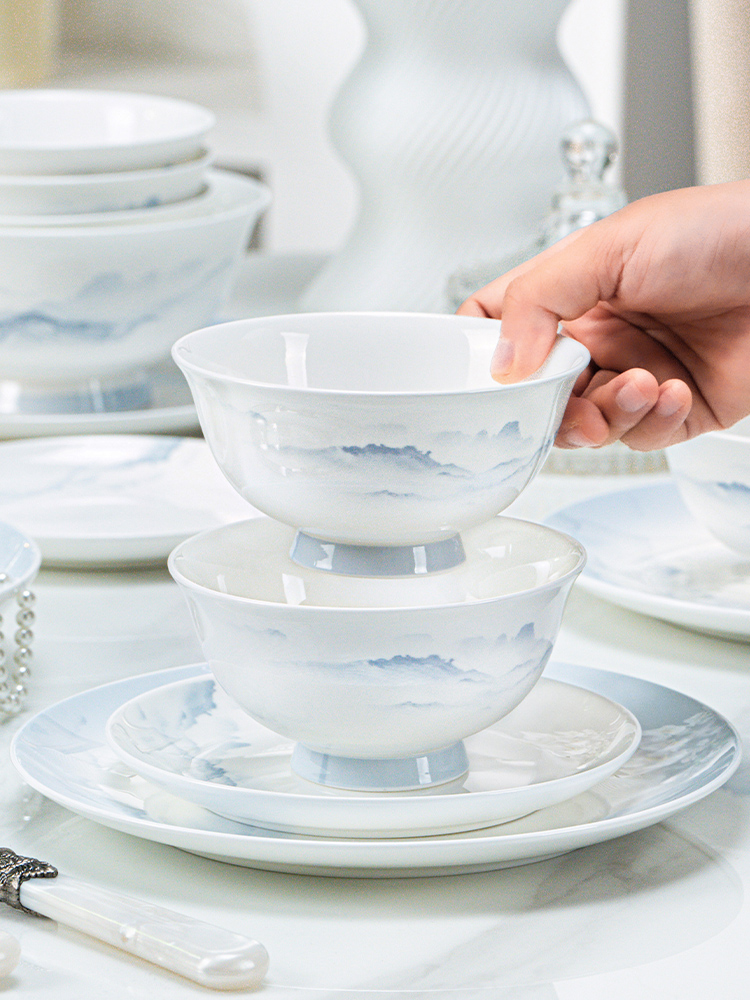 高颜值碗盘，供新婚夫妇二人家庭使用，釉色下，景德镇陶瓷餐具，