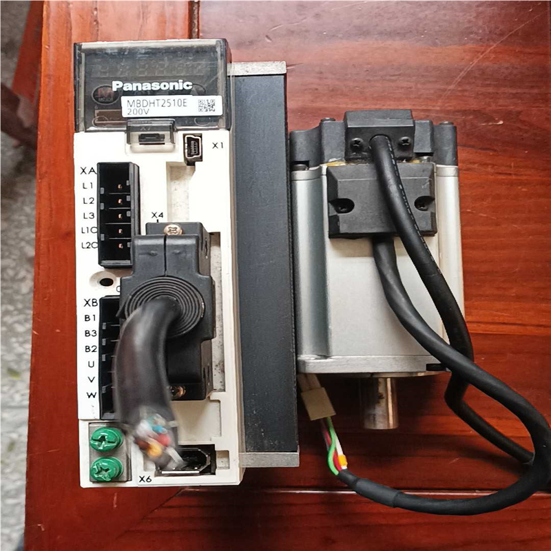 A5，400W。驱动器：MBDKT2510E，电机：议价