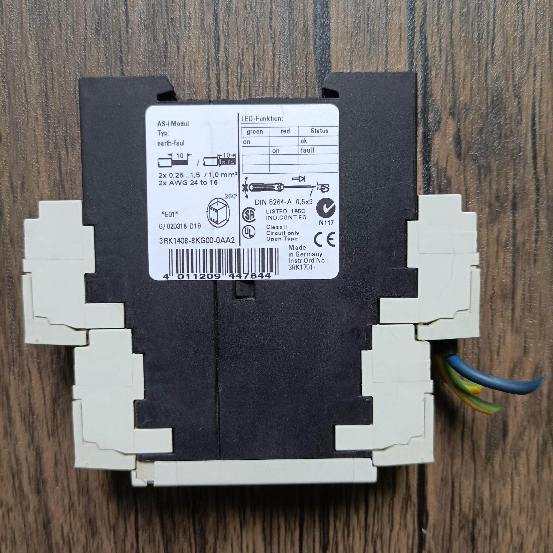 【顺庆】西门子 3RK1408-8KG00-0AA2 时间继电器，原【议价】