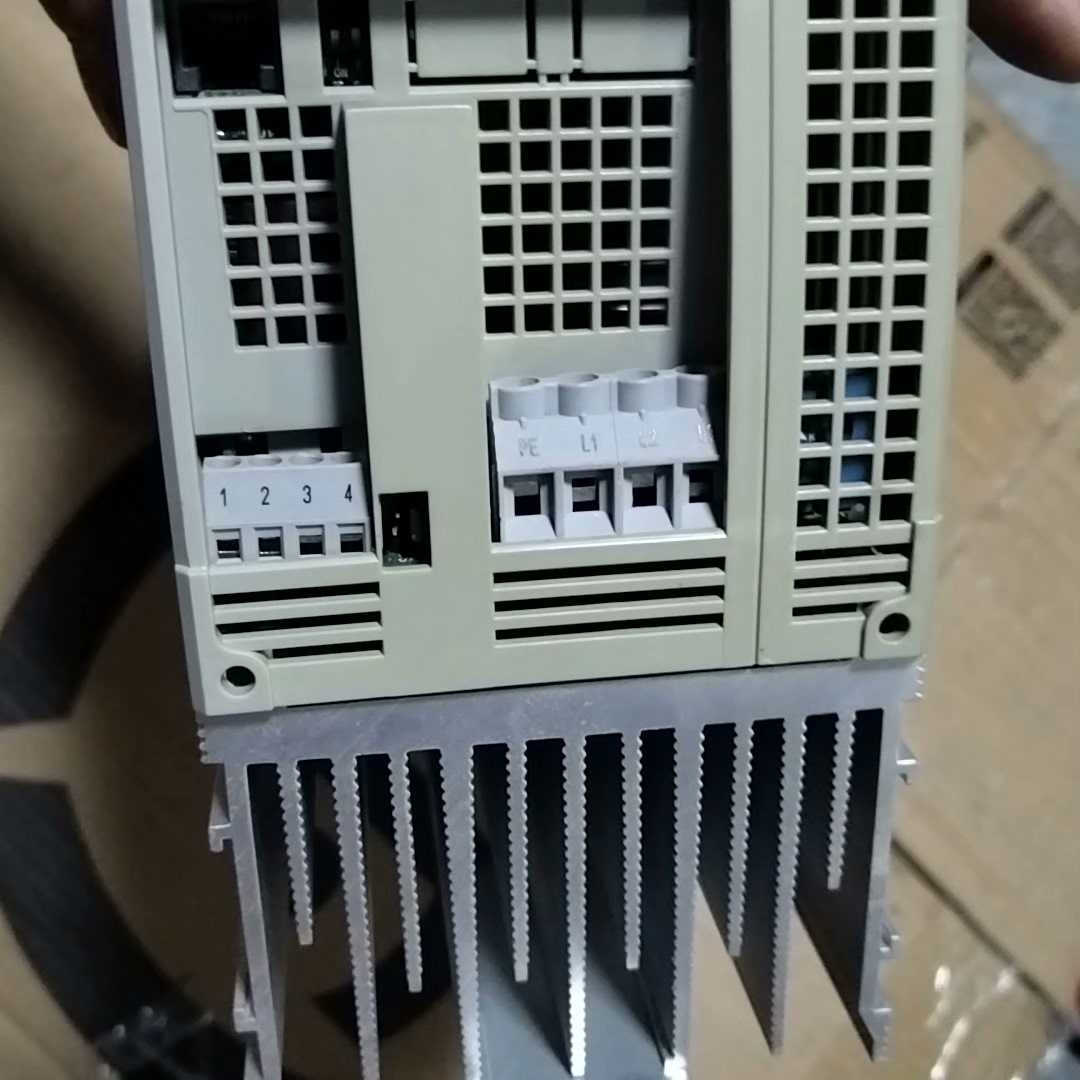 诺德变频器 SK 500E-551-340-A  （憨憨电子）