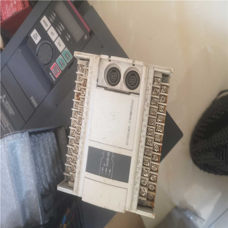 信捷PLC  XD3-20T3TC-E质量好的（憨憨电子）