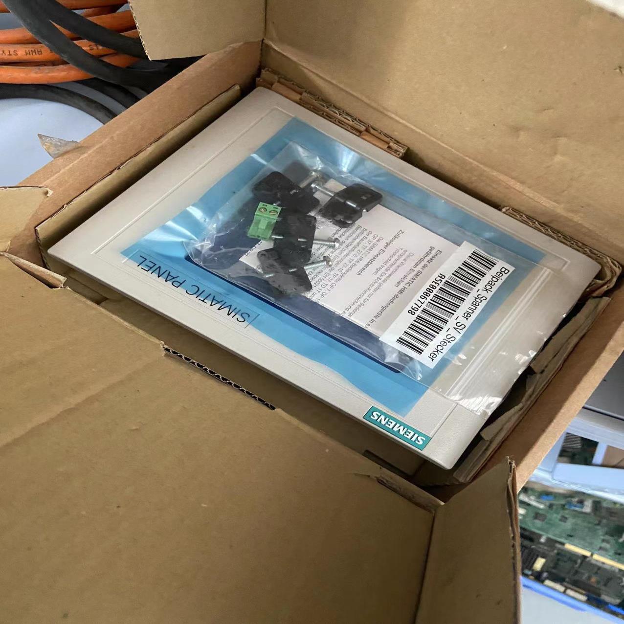 触摸屏6AV6545-0BA15-2AX0 保(崽崽配件）