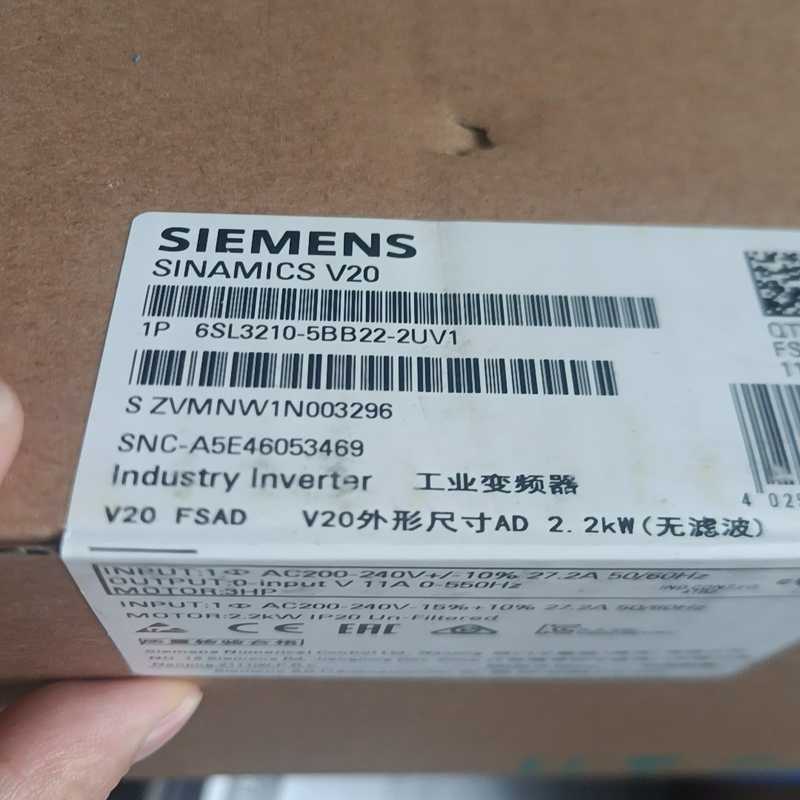 全新西门子变频器6SL3210-5BE22-2UV1，感兴趣（崽载电子）