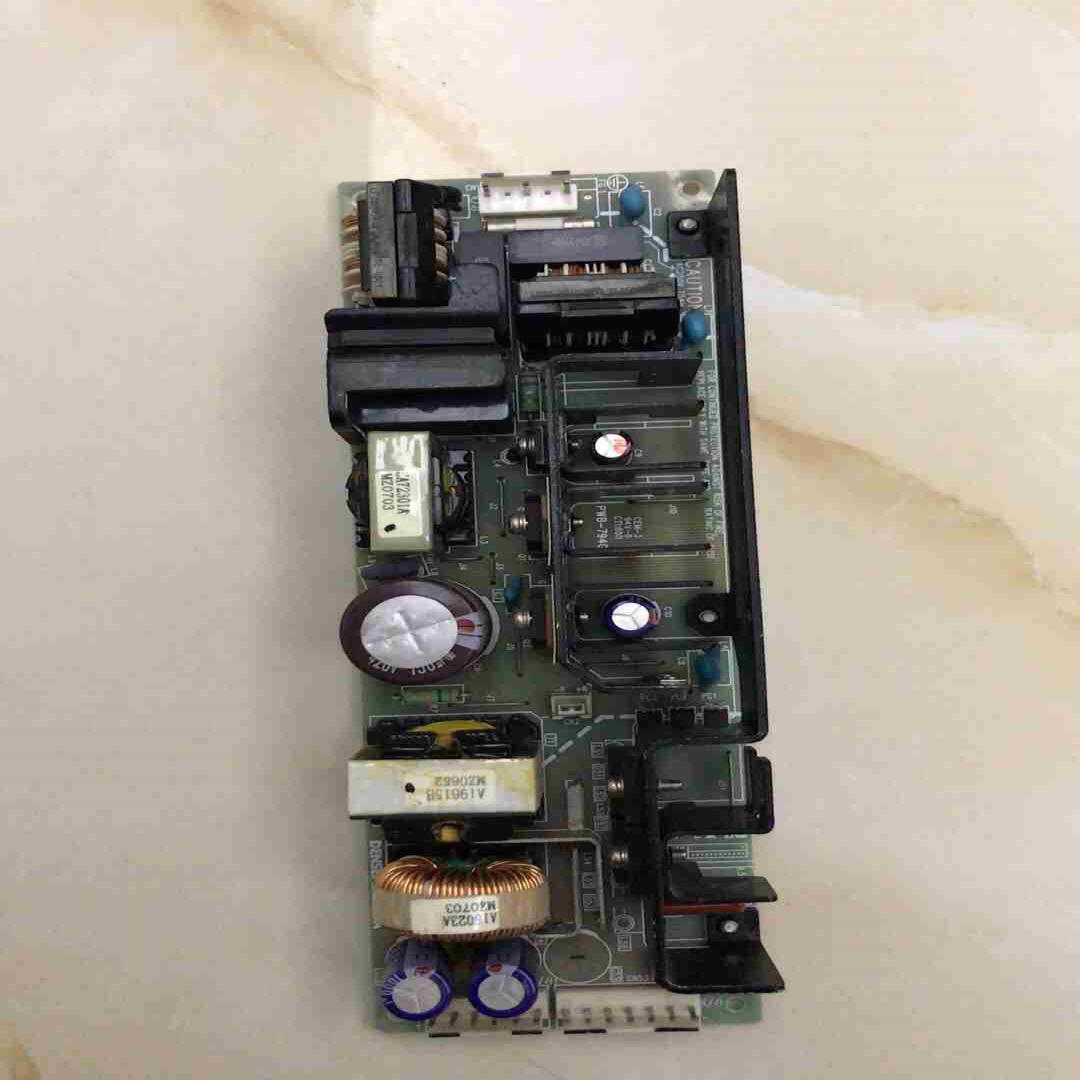 TDK-LAMBDA ZWS150AF-24J 24V 6议价