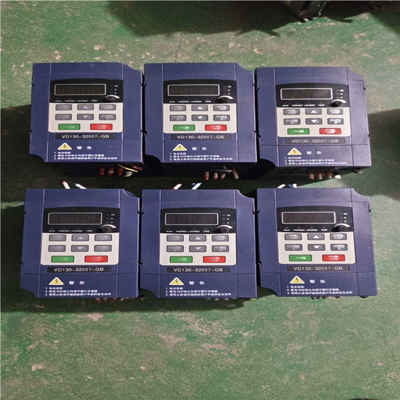 议价日鼎变频器VD130-32007-GB/B6    1.5K