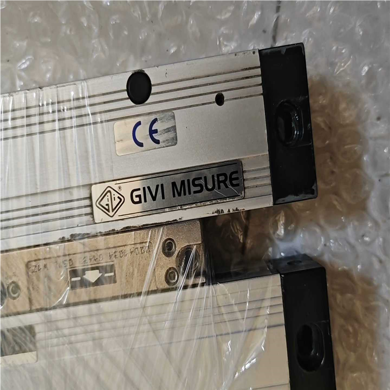 意大利GIVI光栅尺600mm，二条，剪线了线长300-50（憨憨电子）