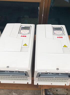 ABB变频器15KWACS530-033A-4 成色好(崽崽配件）