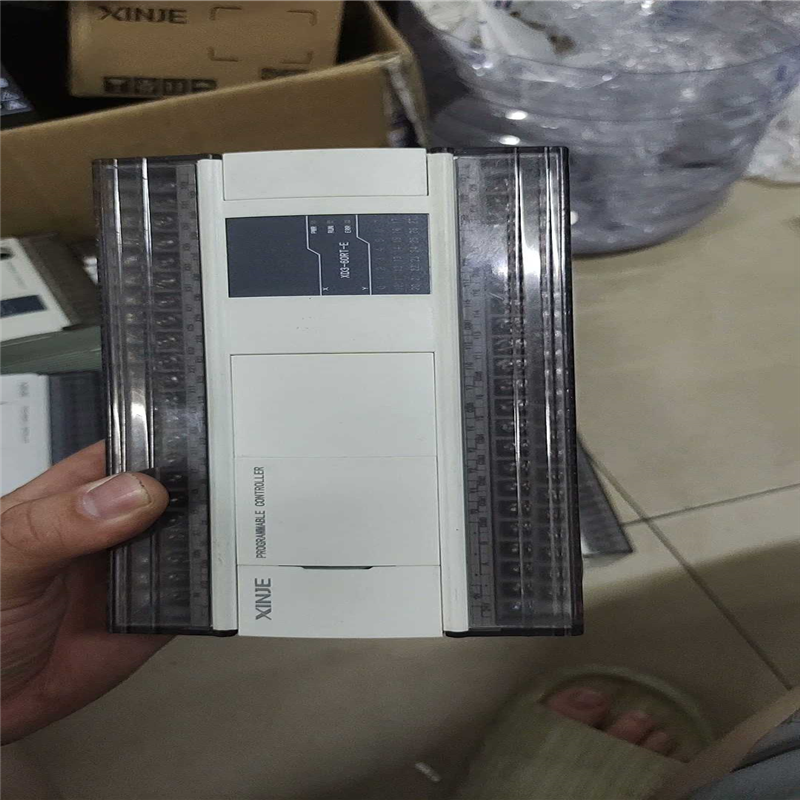 信捷XD3-60RT-E，功能包好，实物拍摄，多个~议价