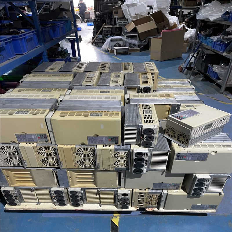 议价大量现货V1000安川变频器CIMR-VB4A0031FBA