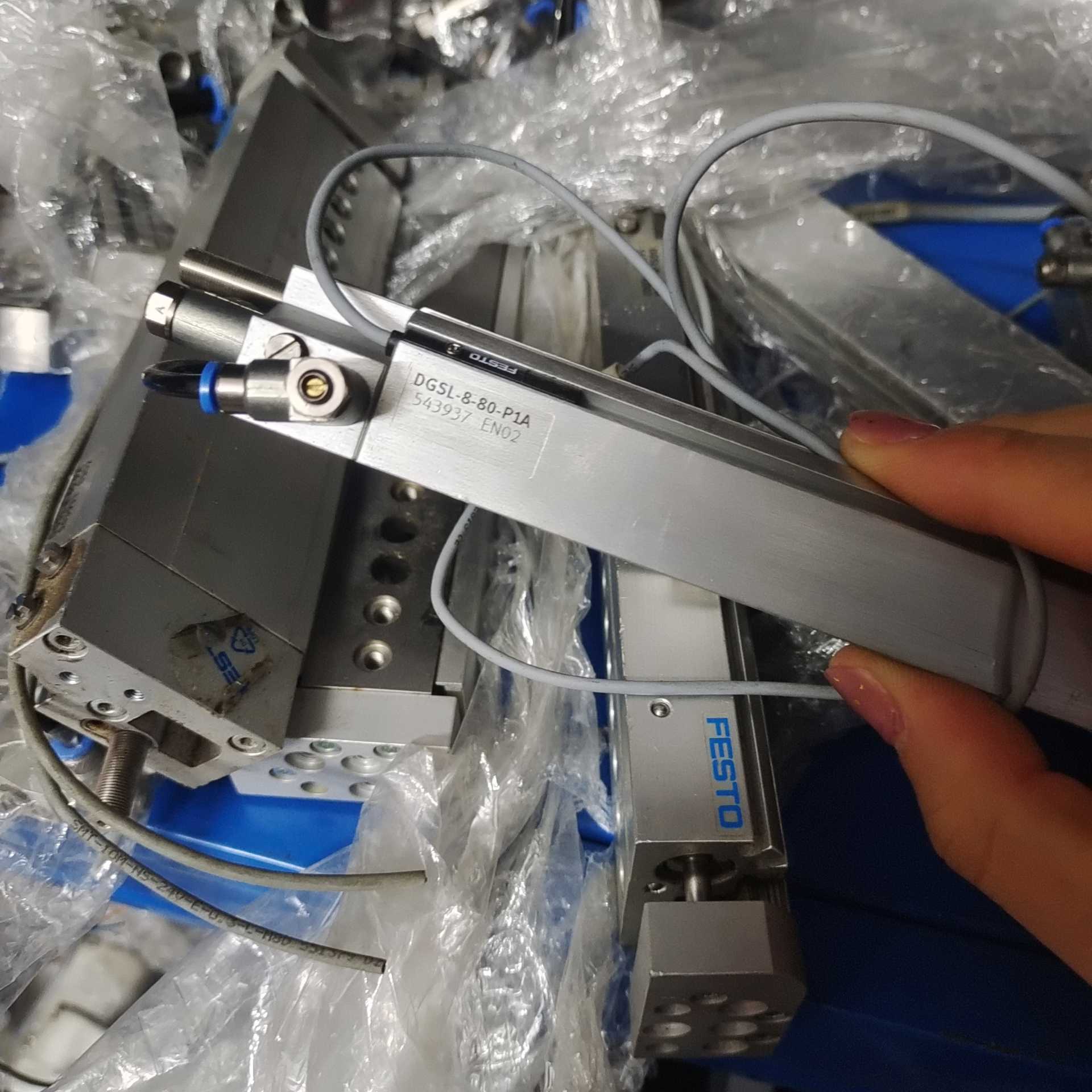 费斯托 FESTO 气缸 DGSL-8-80-P1A 543（憨憨电子）