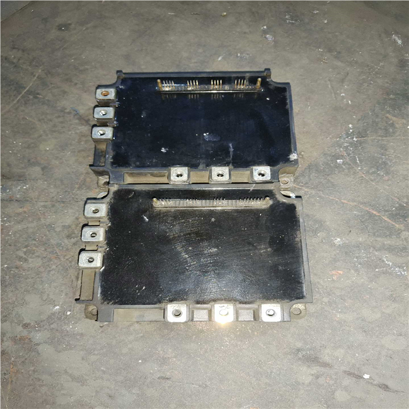 拆机PM150CSD120 PM150CSD120有两个功能~议价