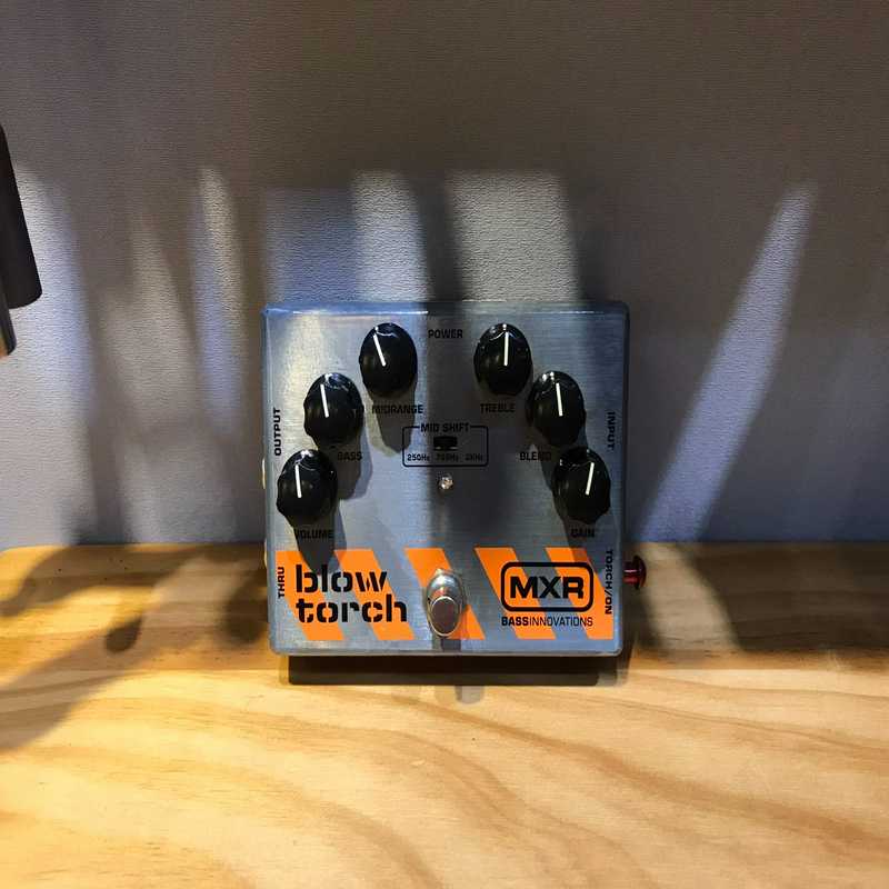 mxr blow torch贝斯前级单块效果器（耶耶电子）