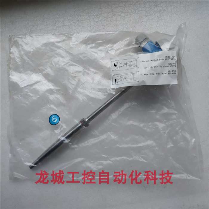 TMT182-E原装 E+H 变送器TC15-H1A2Y2C0HA12Y现货0-1000度L=140mm