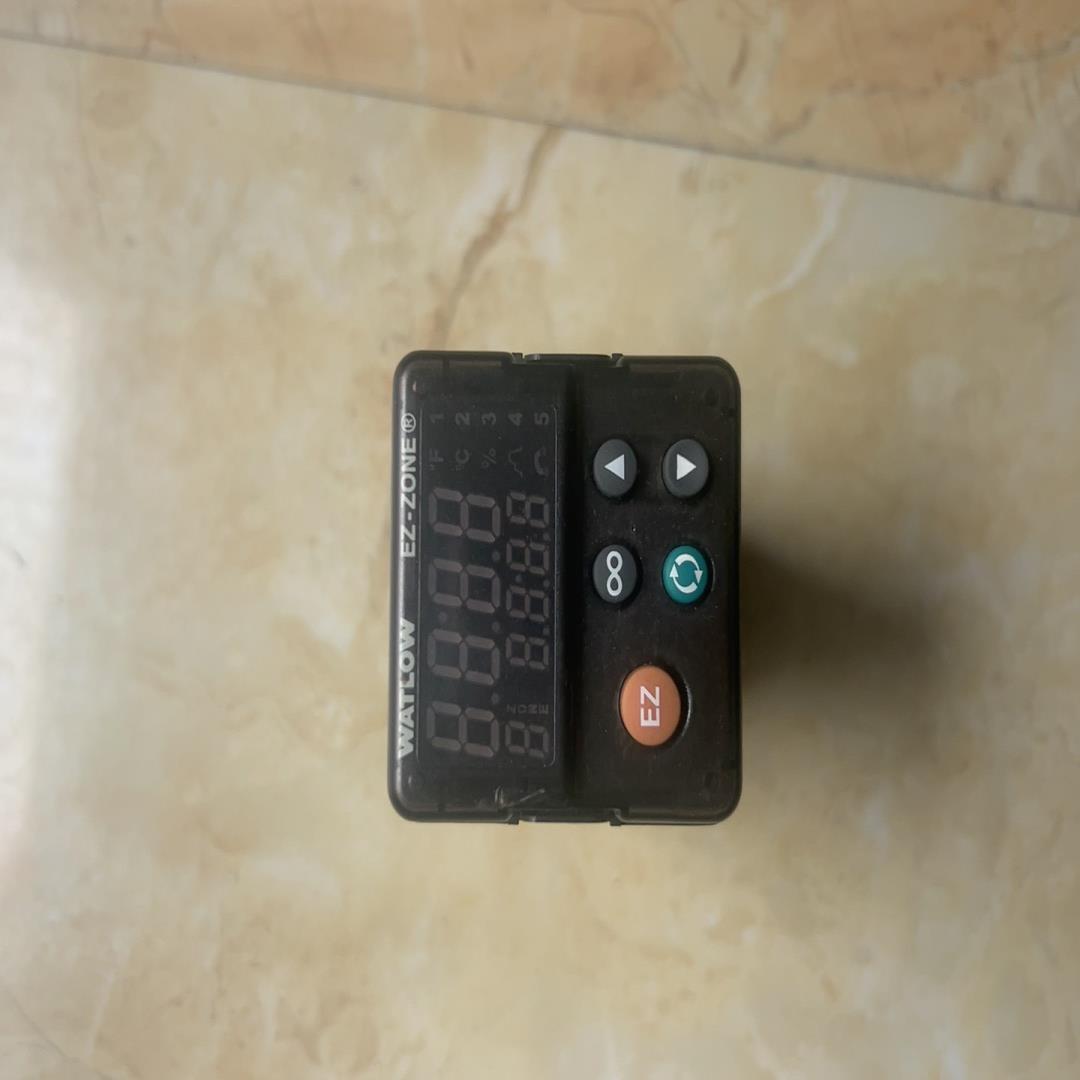 瓦特隆WATLOW EZ-ZONE PM6C2EC-ARAA【议价】
