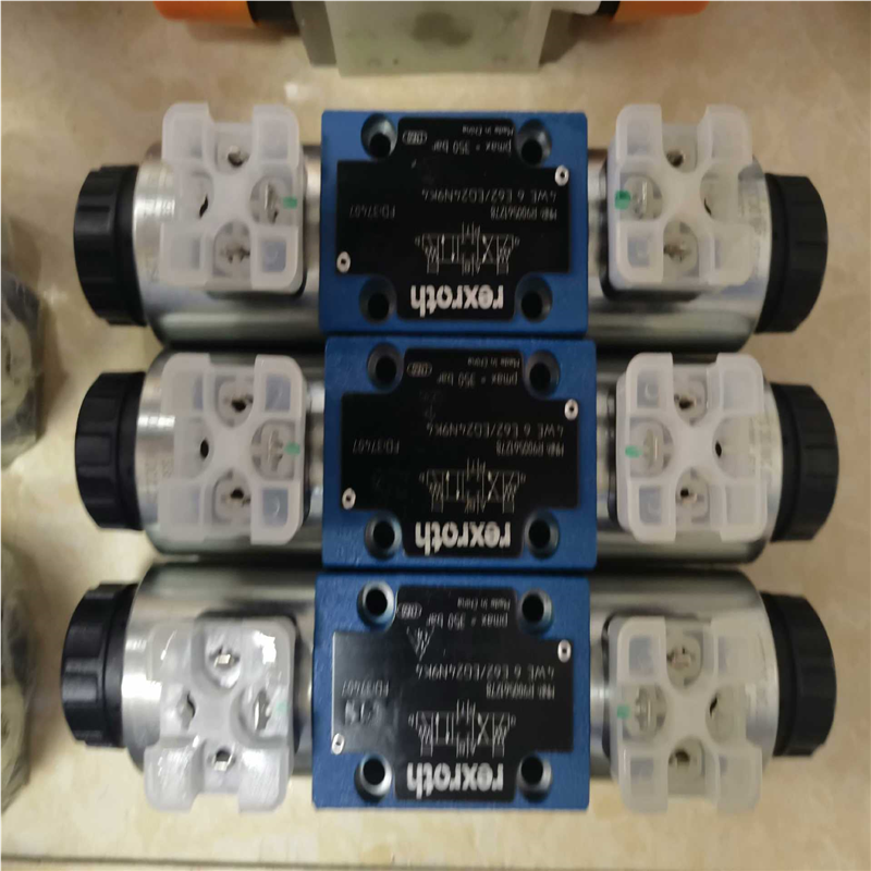 议价R900561278液压方向短管阀 4WE6E6X/EG24适用