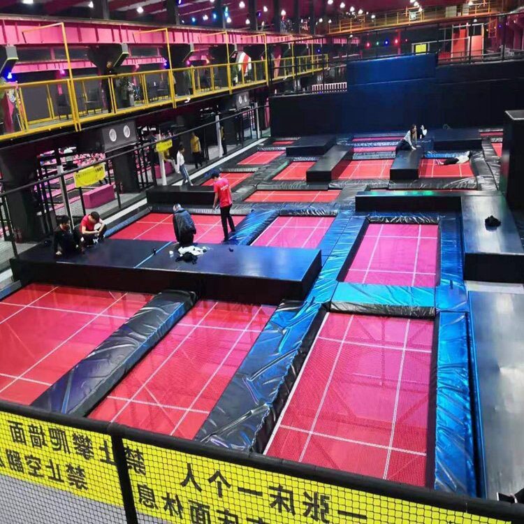 大型儿童蹦床乐园游乐项目整体规划室内外亲子游乐设备淘气堡设施
