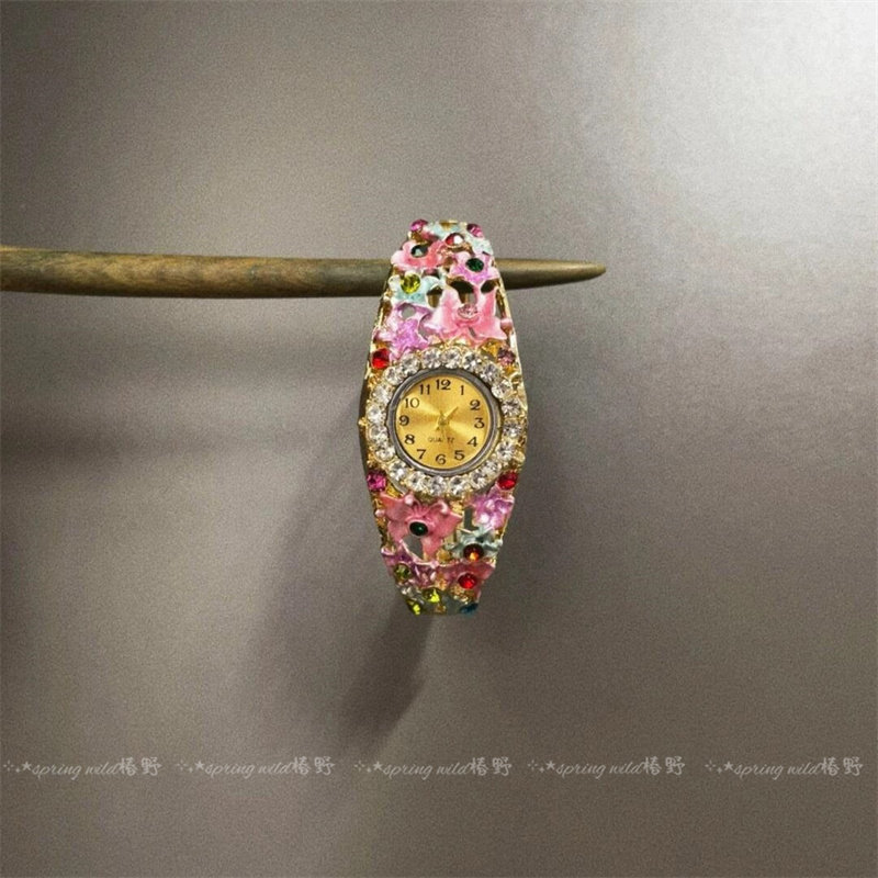 多巴胺繁花超闪水钻手镯手表图片