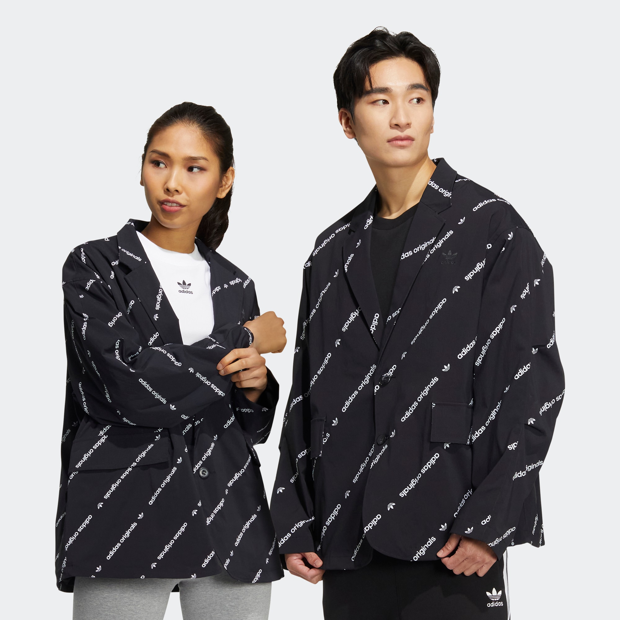 Adidas/阿迪达斯 男女三叶草印花运动夹克西装外套 HU1241