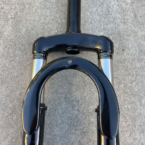 山地自行车减震前叉变速车p碟刹器前叉无纹28.6直径叉子20/24/26