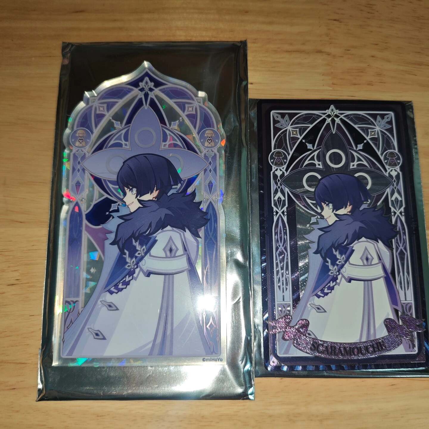 Genshin Impact Badge - China Exclusive - China Exclusive Anime Merch