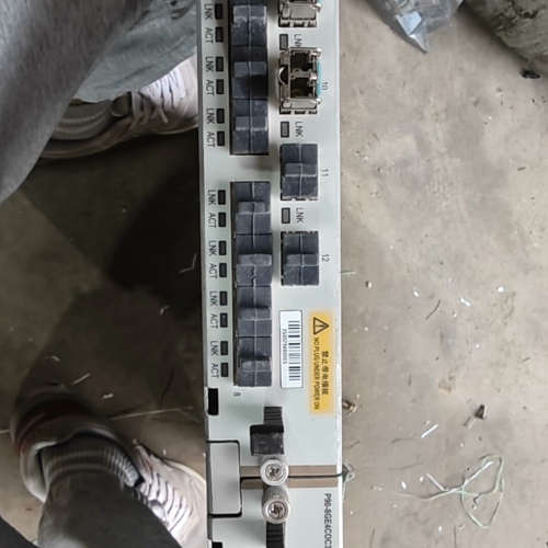 议价P90-8GE4COC3-SFP。拔卡下来。懂的来