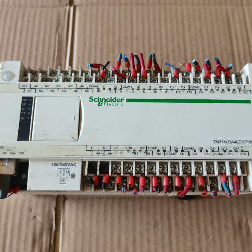 议价PLC TM218LDA40DRPHN 成色如图 运费