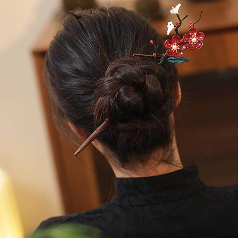 古风红色花朵结婚木发簪缠花头饰图片