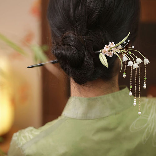 中式步摇铃兰花缠花发簪旗袍发饰