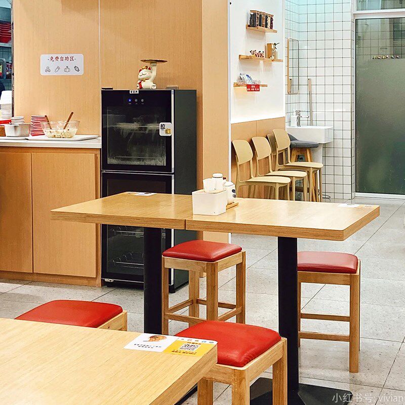 商用餐凳休闲凳软包方凳r实木凳子小吃店快餐店餐厅饭店软皮座圆