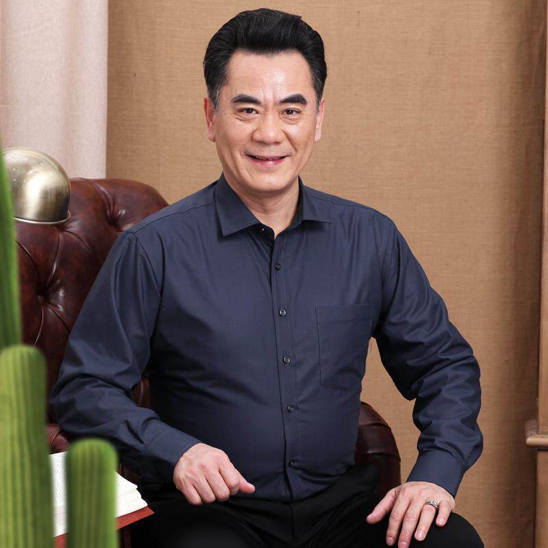 夏季薄款中老年人长袖衬衫男爸爸宽松大码免烫父亲装白色老人衬衣