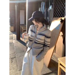 提花拉炼开衫女纯山羊绒衫短款2025秋季欧货覆古收腰针织毛衣外套